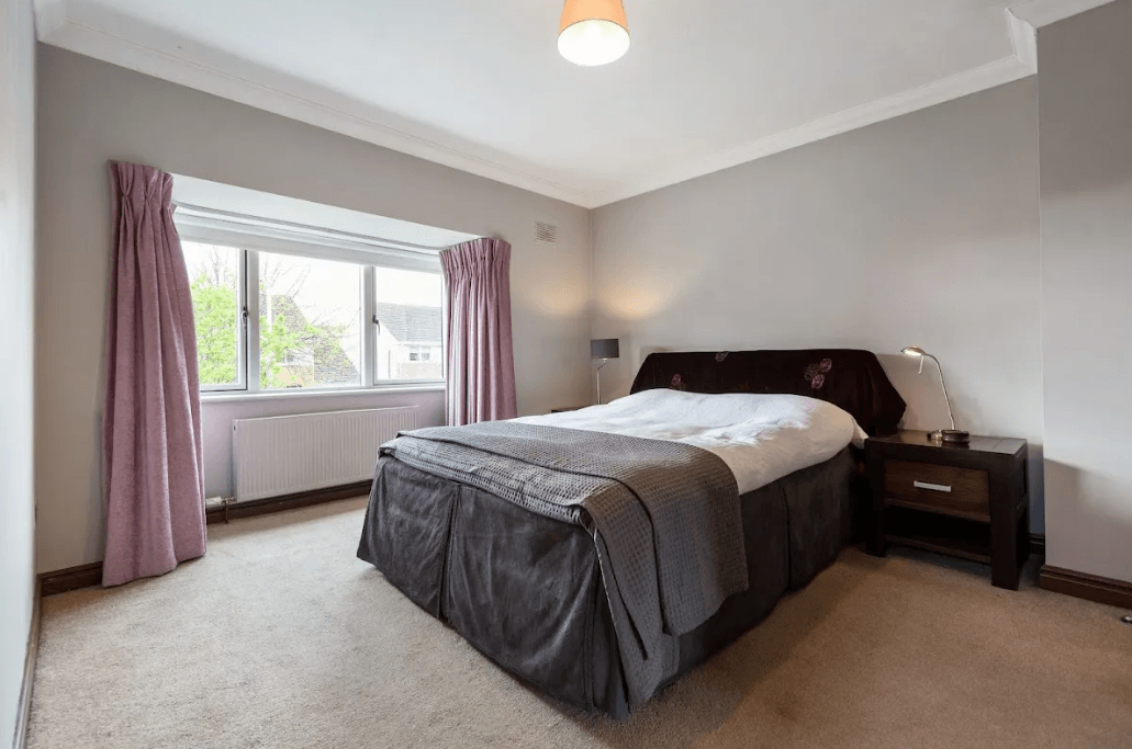 11 Glencairn Glade Leopardstown bedroom 1