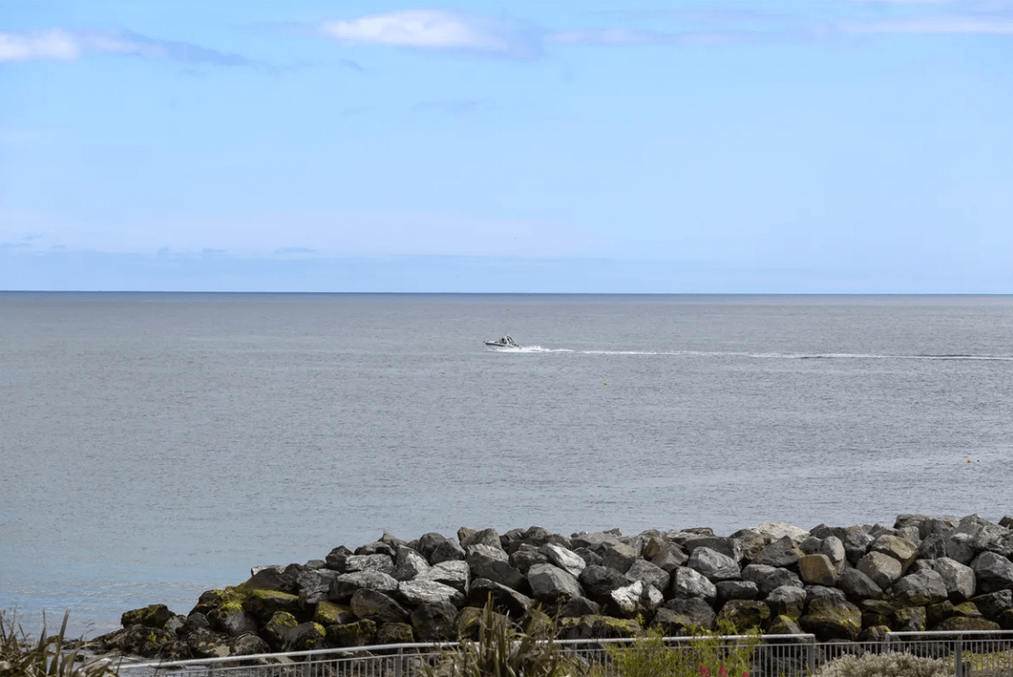 16 The Shore Greystones Wicklow - view of the sea with waterbreaker in the foreground