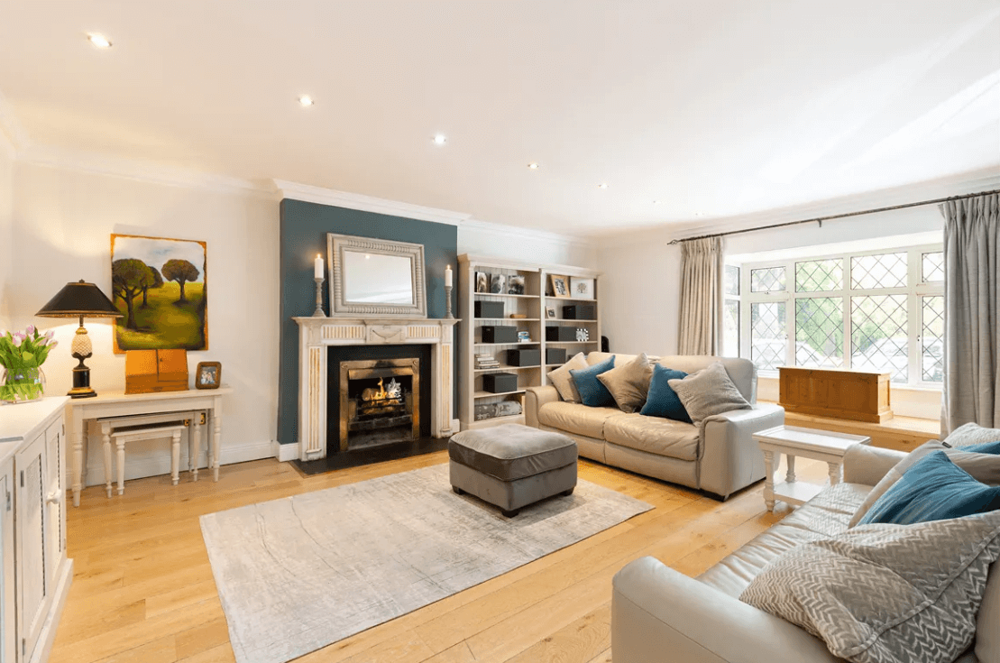 Balfour Ferndale Road Rathmichael - Family Room with fireplace