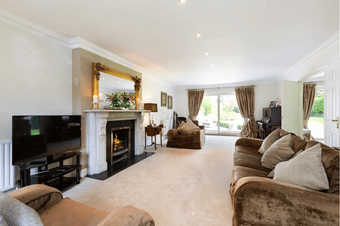 Balfour Ferndale Road Rathmichael - Living Room with fireplace