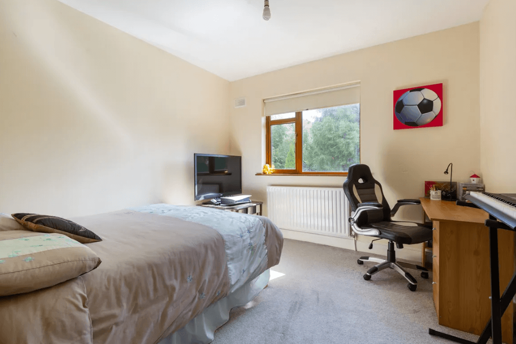 1 Leopardstown Rise Leopardstown Dublin 18 - bedroom 5