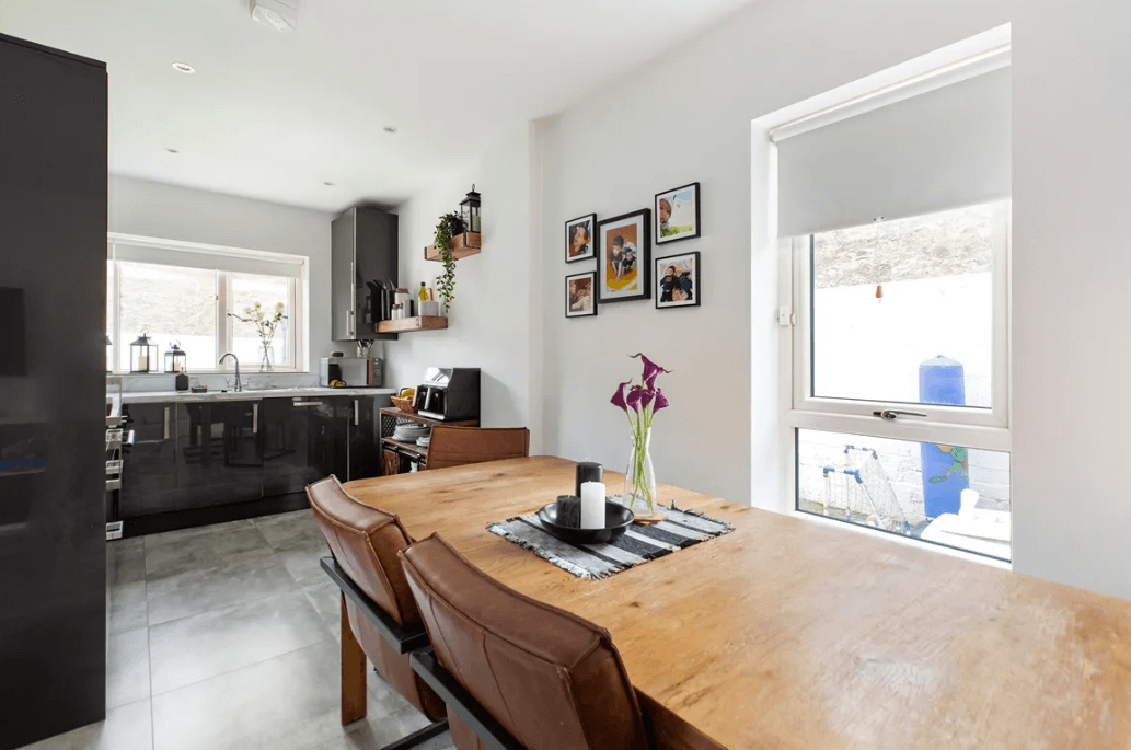 77 Monalin Newtownmountkennedy Wicklow - Dining Room Kitchen