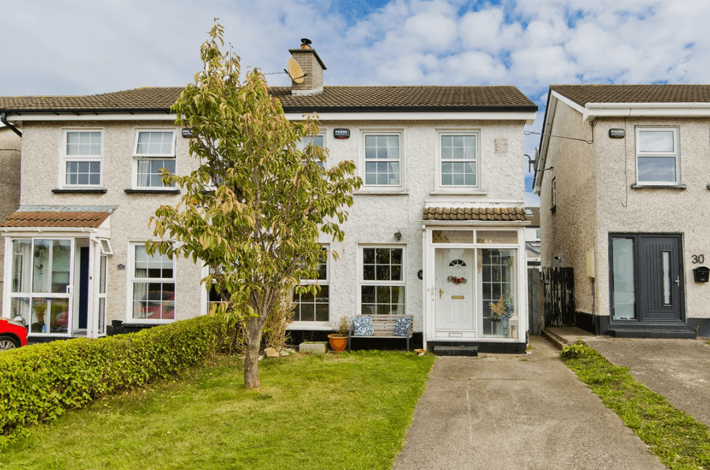 31 Herbert Bray Wicklow George and Maguire Properties front view of house with small garden and driveway for parking cars