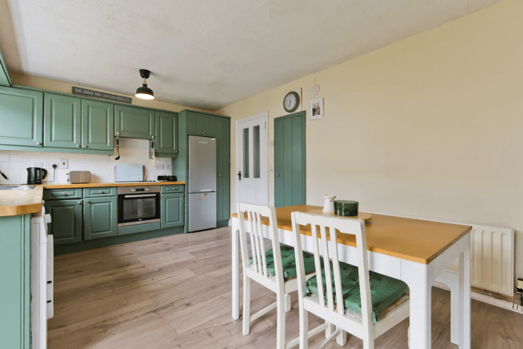 31 Herbert Park Bray Wicklow - kitchen dining room